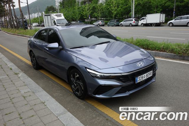 Hyundai Avante (CN7) 1.6 Inspiration