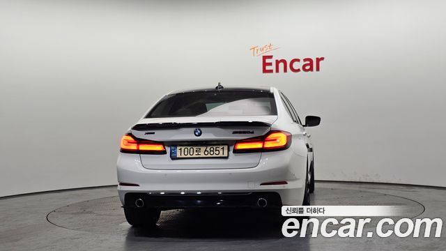 BMW 5 Series (G30) 520d Luxury Special Edition 2018 — фото 4