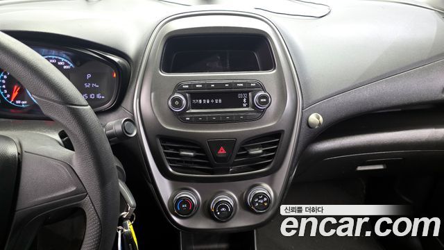 Chevrolet Spark LS 2019 — фото 14