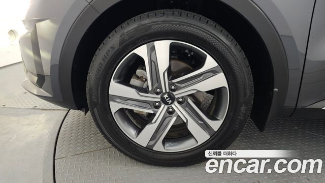 Kia Sorento (IV) HEV 1.6 2WD Noblesse 2021 — фото 5