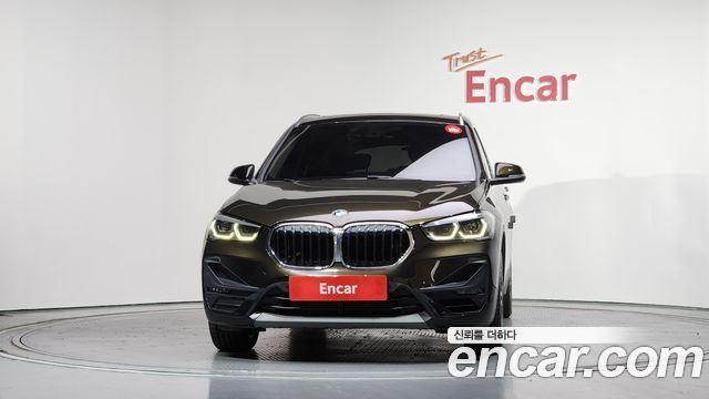 BMW X1 (F48) xDrive 20i Advantage 2020 — фото 3