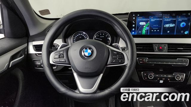 BMW X1 (F48) xDrive 20i Advantage 2020 — фото 13