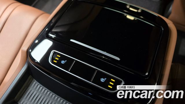 Genesis G80 (RG3) Gasoline 2.5 Turbo AWD 2022 — фото 18