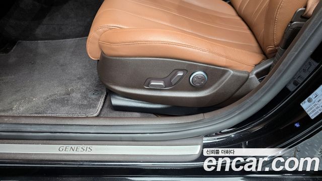 Genesis G80 (RG3) Gasoline 2.5 Turbo AWD 2022 — фото 31