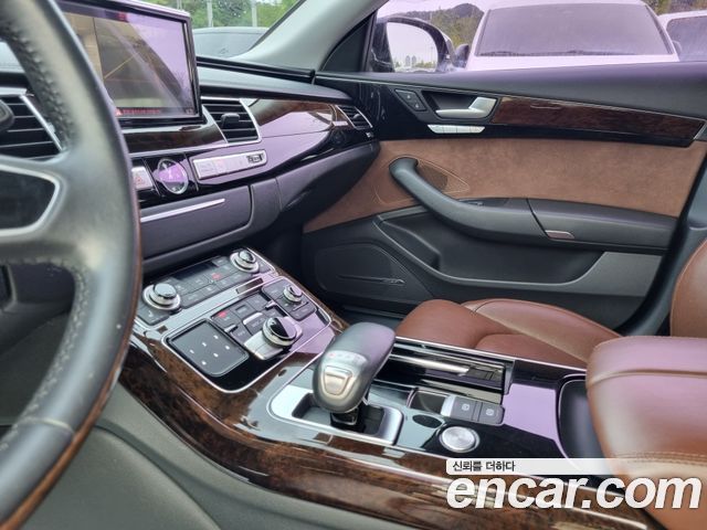 Audi A8 50 TFSI Quattro LWB D4 2015 — фото 18