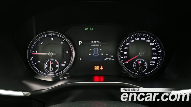 Hyundai Santa Fe Diesel 2.2 2WD Premium Choice 2021 — фото 8