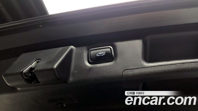 Hyundai Santa Fe Diesel 2.2 2WD Premium Choice 2021 — фото 20