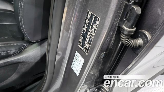 Hyundai Santa Fe Diesel 2.2 2WD Premium Choice 2021 — фото 32