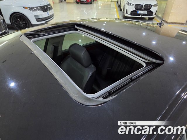 Volkswagen Phaeton V6 3.0 TDI VW611 2011 — фото 21