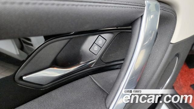 Land Rover Discovery Sport (II) P250 SE 2021 — фото 36