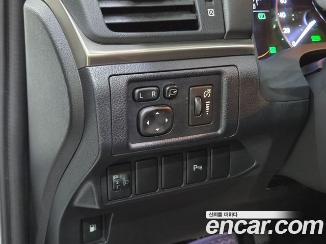 Lexus CT200h 1.8 Supreme ZWA10 2015 — фото 18