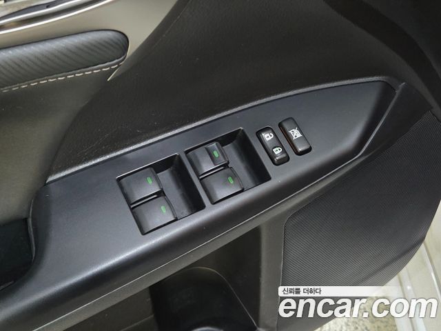 Lexus CT200h 1.8 Supreme ZWA10 2015 — фото 19