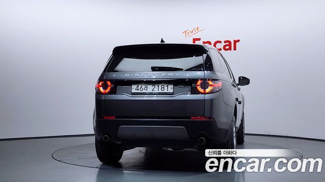 Land Rover Discovery Sport 2.0 TD4 SE 2018 — фото 4