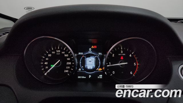 Land Rover Discovery Sport 2.0 TD4 SE 2018 — фото 8