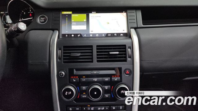 Land Rover Discovery Sport 2.0 TD4 SE 2018 — фото 14