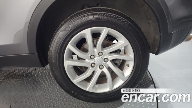 Land Rover Discovery Sport 2.0 TD4 SE 2018 — фото 21
