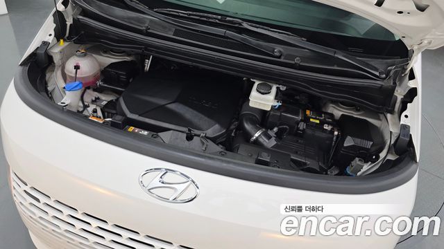 Hyundai Staria Tourer 9-Seater Modern 2022 — фото 6