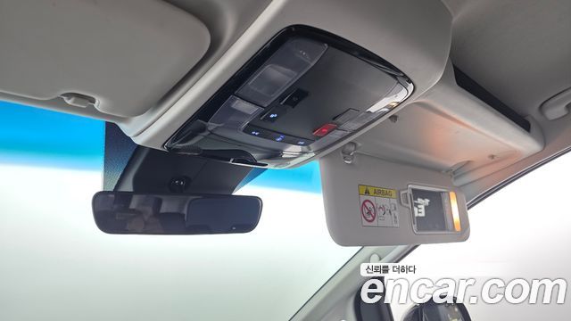 Hyundai Staria Tourer 9-Seater Modern 2022 — фото 18