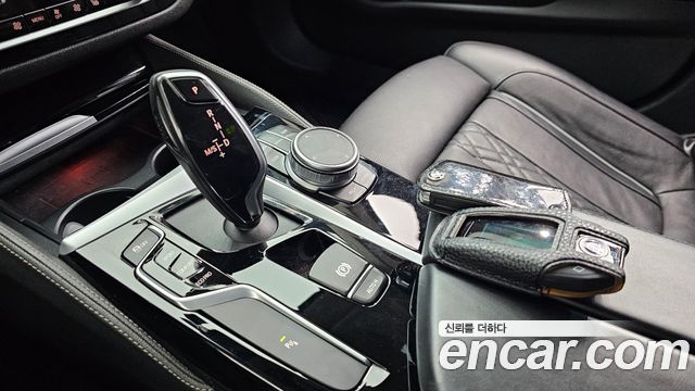BMW 5 Series (G30) 520d xDrive Luxury Plus 2020 — фото 9