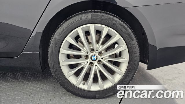 BMW 5 Series (G30) 520d xDrive Luxury Plus 2020 — фото 27