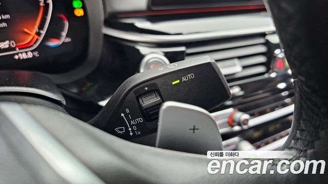 BMW 5 Series (G30) 520d xDrive Luxury Plus 2020 — фото 35