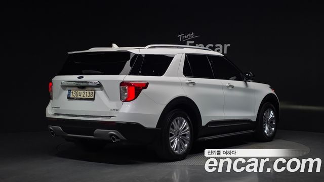 Ford Explorer (VI) 2.3 LimIted 4WD 2021 — фото 2