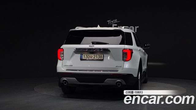 Ford Explorer (VI) 2.3 LimIted 4WD 2021 — фото 4