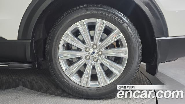 Ford Explorer (VI) 2.3 LimIted 4WD 2021 — фото 5