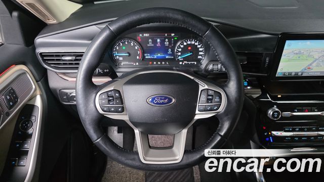 Ford Explorer (VI) 2.3 LimIted 4WD 2021 — фото 12