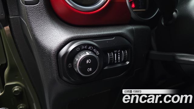 Jeep Wrangler (JL) 2.0 Rubicon 4Door Sarge Edition 2020 — фото 17