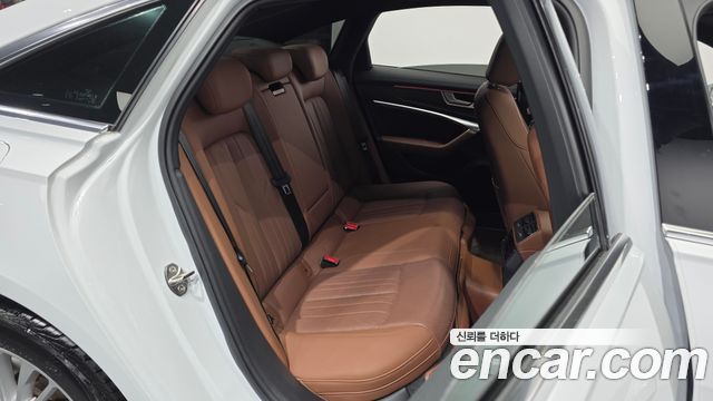 Audi A6 (C8) 40 TDI Premium 2020 — фото 26