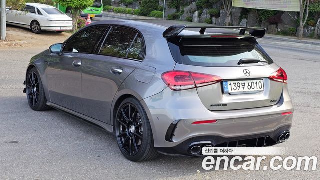 Mercedes-Benz A-Class (W177) AMG A45 4MAITC+ Hatchback 2021 — фото 6