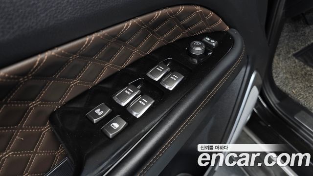 KG Mobility (SsangYong) Rexton Diesel 2.2 4WD Signature 2023 — фото 30