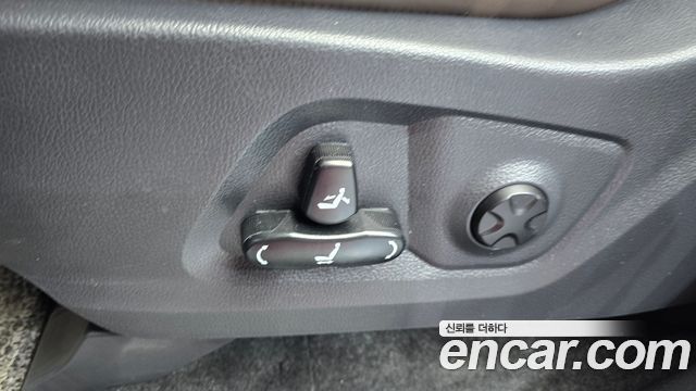 KG Mobility (SsangYong) Rexton Diesel 2.2 4WD Signature 2023 — фото 31