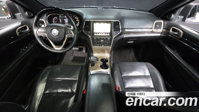Jeep Grand Cherokee 3.0 Diesel Overland WK2 2015 — фото 7