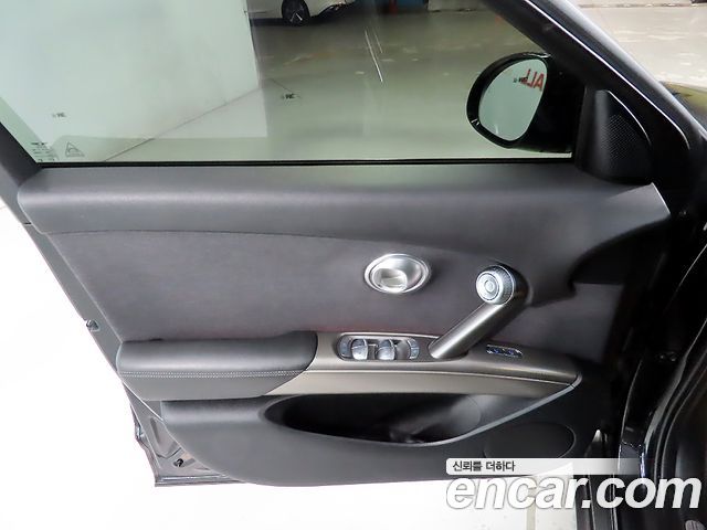 Genesis GV60 Standard 2022 — фото 18