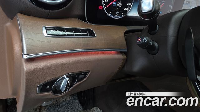 Mercedes-Benz E-Class (W213) E300e Exclusive 2019 — фото 29