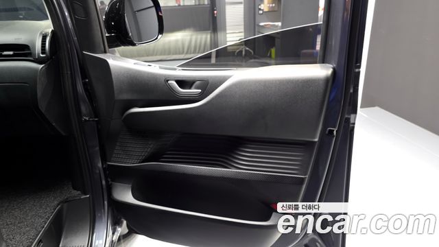 Hyundai Staria L3.5 Cargo 5-Seater Modern 2022 — фото 25