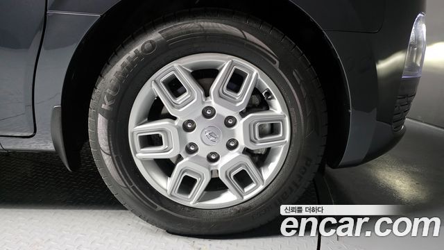 Hyundai Staria L3.5 Cargo 5-Seater Modern 2022 — фото 32