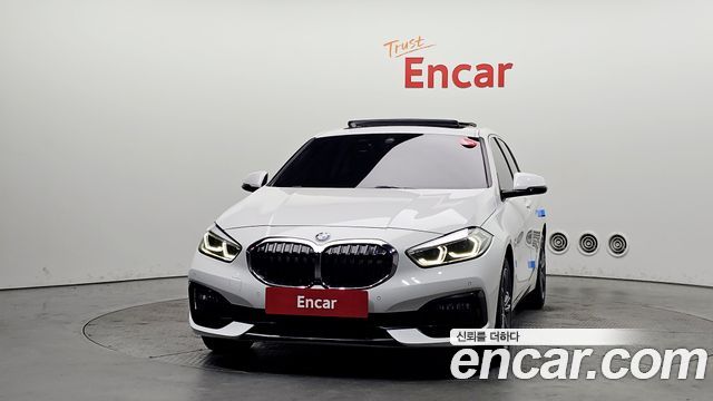 BMW 1 Series (F40) 120i Sports 2021 — фото 3