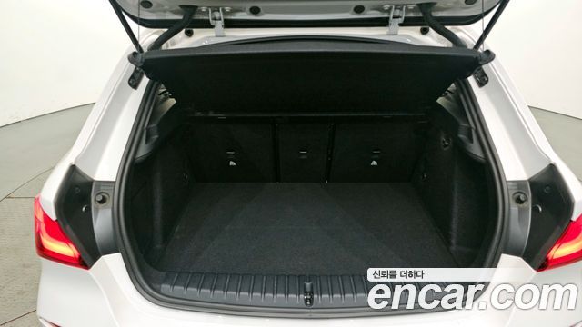 BMW 1 Series (F40) 120i Sports 2021 — фото 20