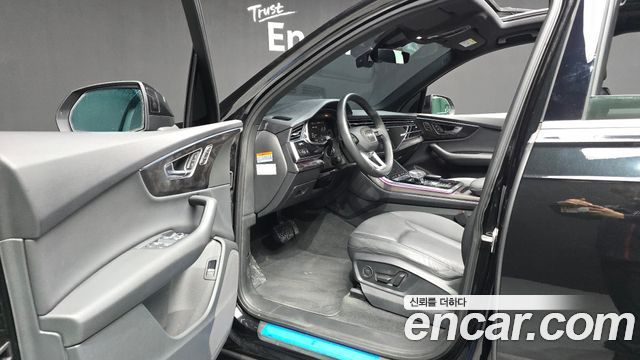 Audi Q7 (4M) 45 TDI Quattro Premium 2022 — фото 10