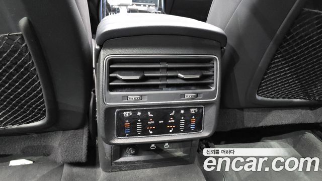 Audi Q7 (4M) 45 TDI Quattro Premium 2022 — фото 19