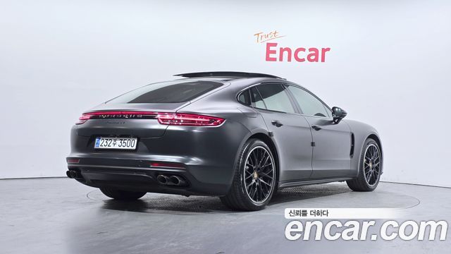 Porsche Panamera (971) 3.0 AWD 2018 — фото 2
