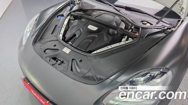 Porsche Panamera (971) 3.0 AWD 2018 — фото 6
