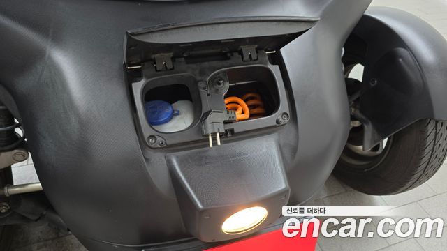 Renault Korea Twizy Life(2-Seater) 2020 — фото 6