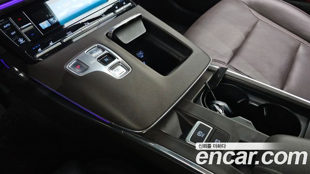 Hyundai Grandeur (IG) 2.5 Premium Choice 2021 — фото 9