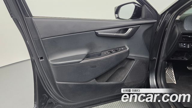 Kia EV6 Long Range Air 2024 — фото 24