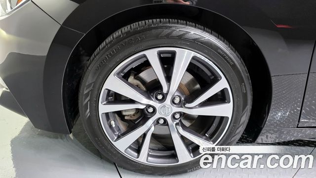Nissan Maxima (A36) 3.5 Platinum 2017 — фото 5