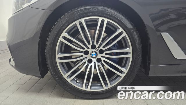 BMW 5 Series (G30) 530i M Sport Package Plus 2020 — фото 5